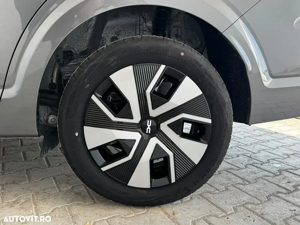 Dacia Logan III TCe 90 CVT Expression — imagine 5