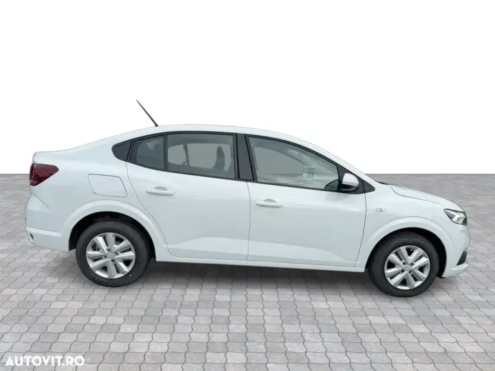 Dacia Logan III TCe 90 MT5 Essential