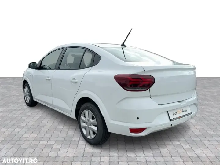 Dacia Logan III TCe 90 MT5 Essential