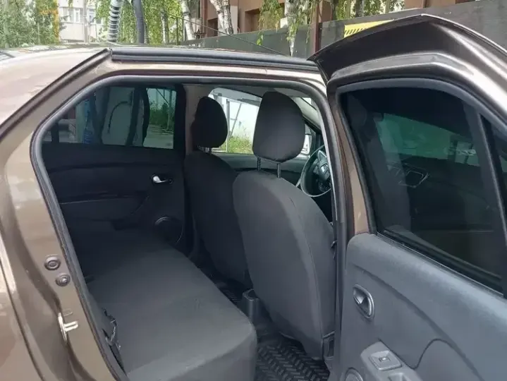 Dacia Logan II