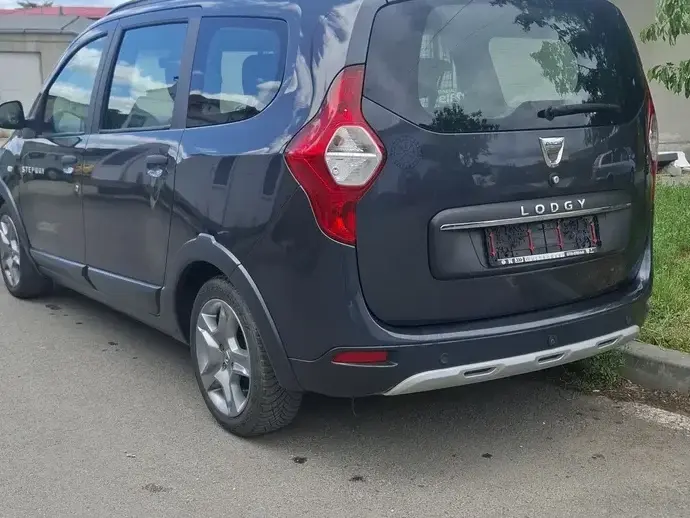 Dacia Lodgy 1.2 TCe Stepway