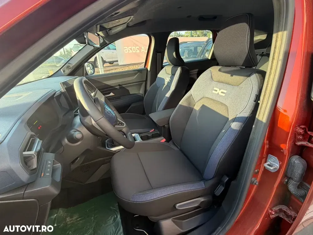 Dacia Bigster TCe 140 4X2 MHEV Expression — imagine 4