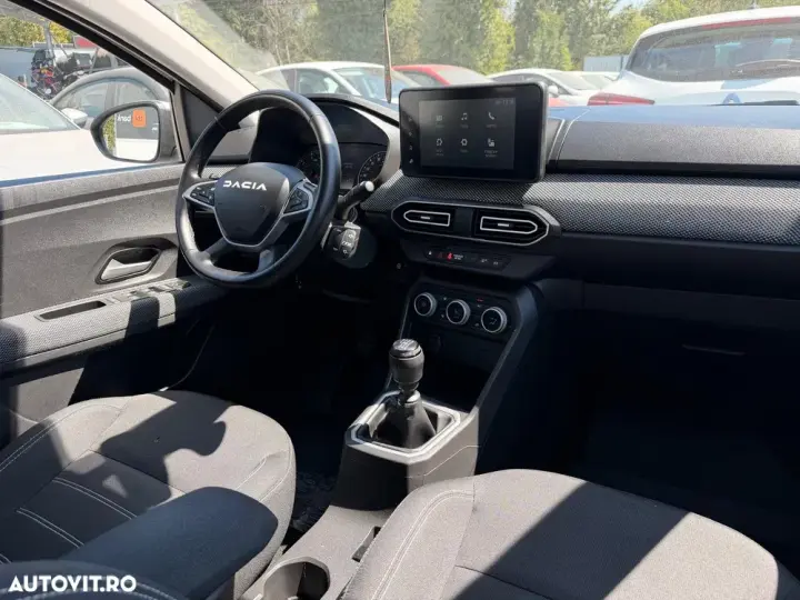 Dacia Logan III TCe 90 MT6 Prestige