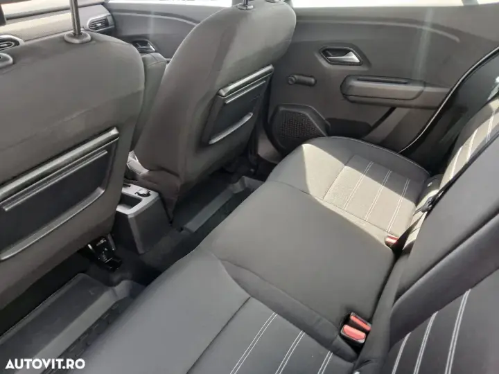 Dacia Logan TCe 90 MT5 Expression
