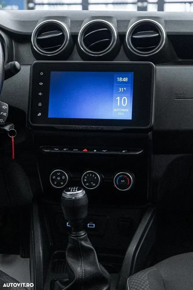 Dacia Duster 1.5 Blue dCi 4WD Comfort — imagine 4