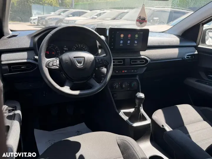 Dacia Logan III TCe 90 MT6 Comfort