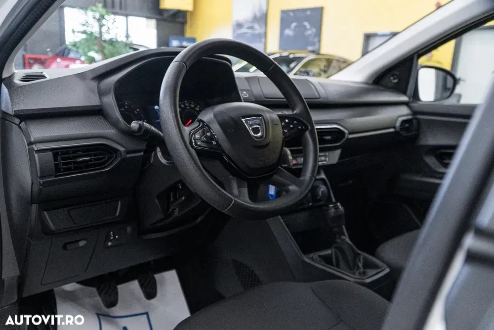 Dacia Logan III TCe 90 MT6 Comfort — imagine 6