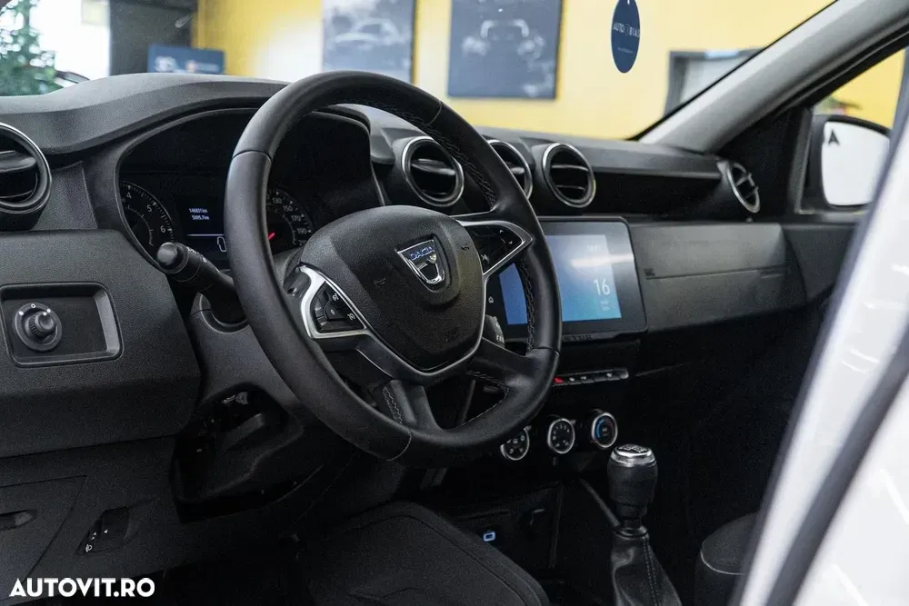 Dacia Duster 1.5 Blue dCi 4WD Comfort — imagine 6