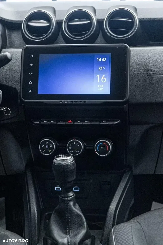 Dacia Duster 1.5 Blue dCi 4WD Comfort — imagine 4