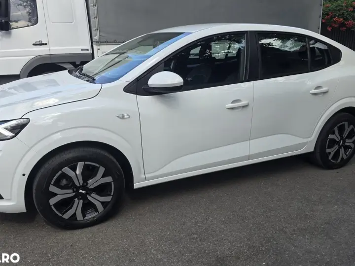 Dacia Logan III TCe 90 MT6 Journey