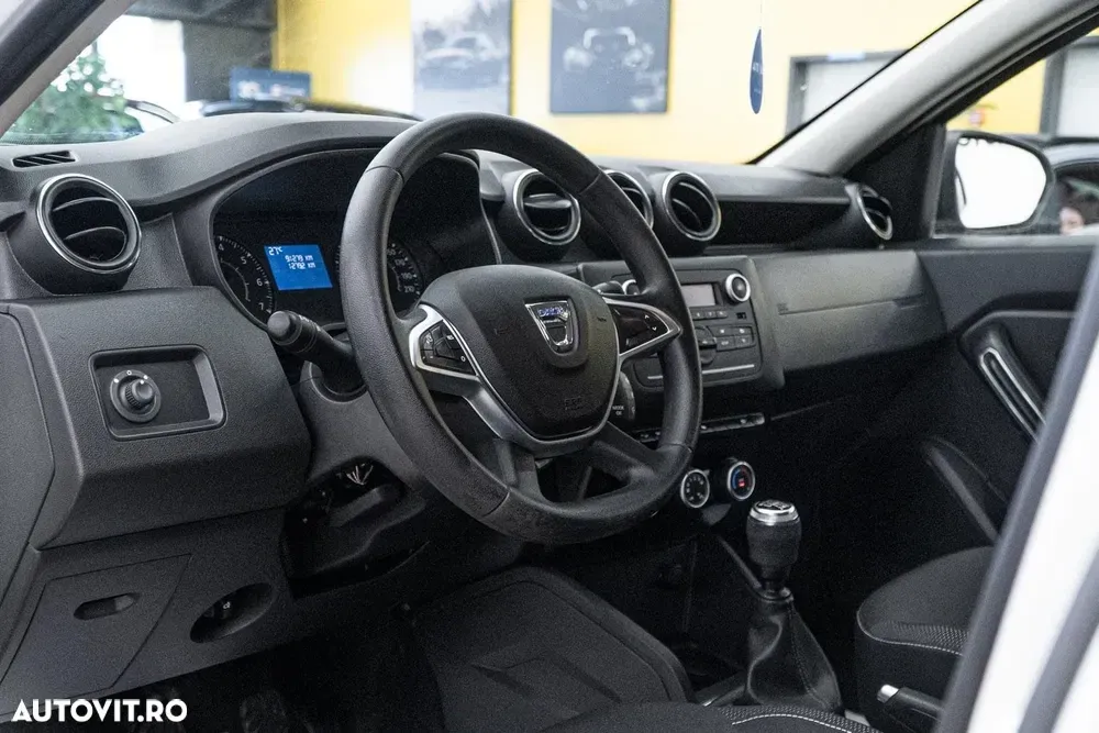 Dacia Duster 1.5 Blue dCi 4WD Comfort — imagine 6
