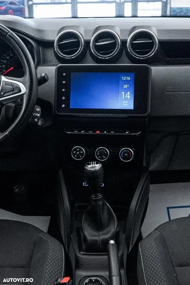 Dacia Duster TCe 150 4WD Comfort — imagine 4
