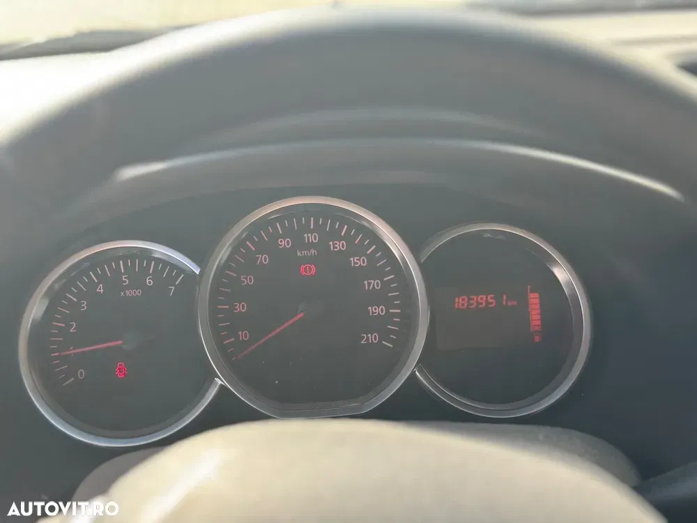 Dacia Logan II 1.0 SCe Ambiance — imagine 6