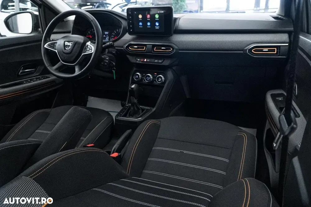 Dacia Sandero Stepway TCe 90 CVT Expression — imagine 2
