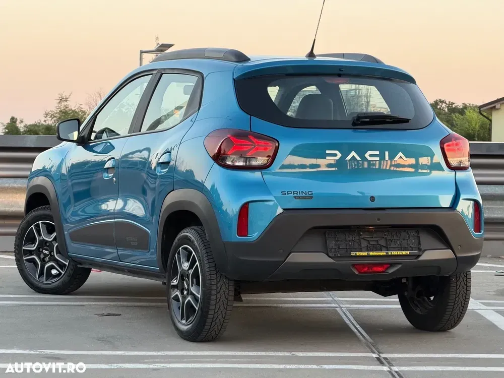 Dacia Spring Expression — imagine 3