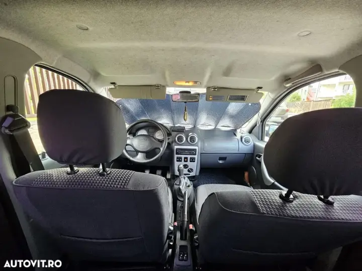 Dacia Logan