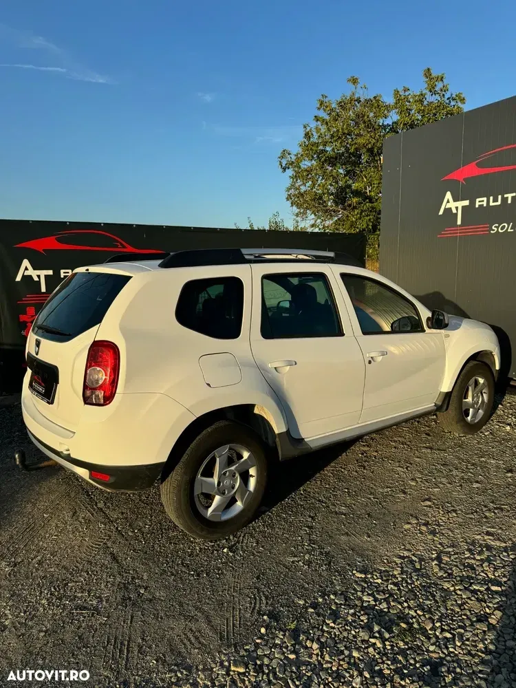 Dacia Duster I 1.6 16V 4x4 Prestige — imagine 6