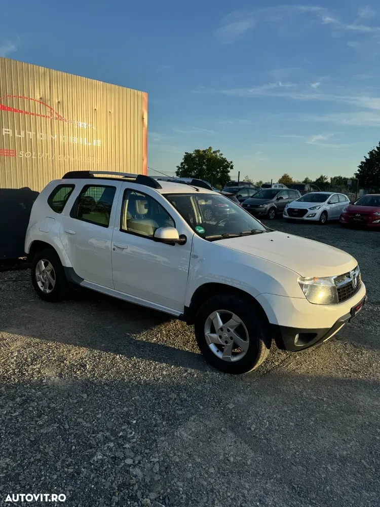Dacia Duster I 1.6 16V 4x4 Prestige — imagine 5