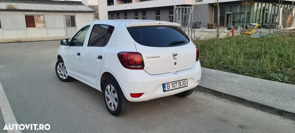 Dacia Sandero II 1.0 SCe Acces — imagine 4