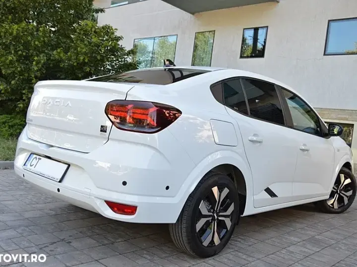 Dacia Logan III TCe 100 Journey