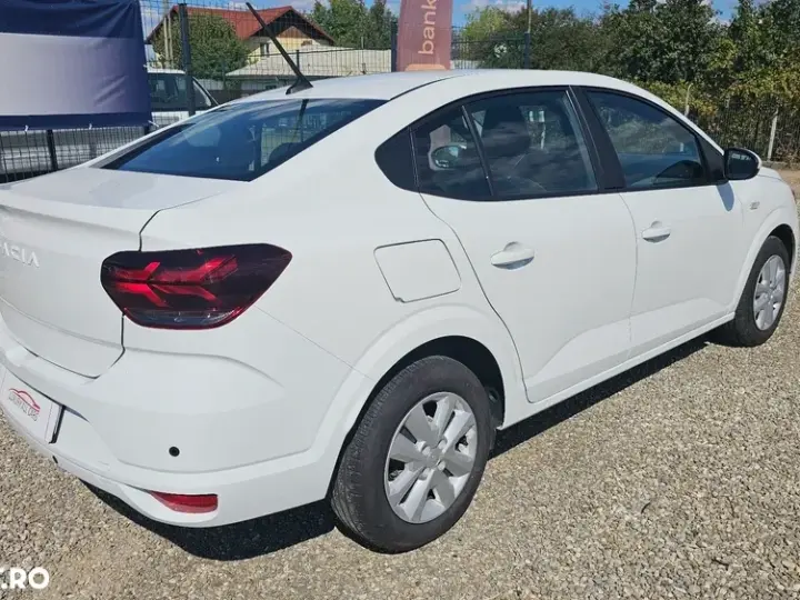 Dacia Logan III