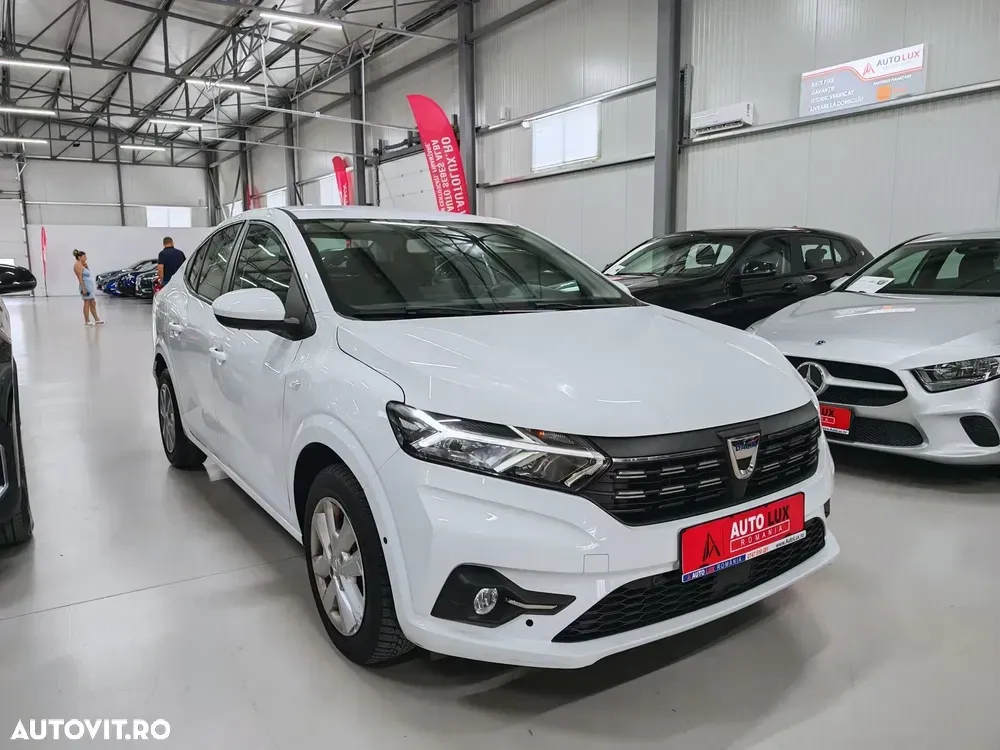 Dacia Logan III TCe 90 CVT Journey — imagine 3