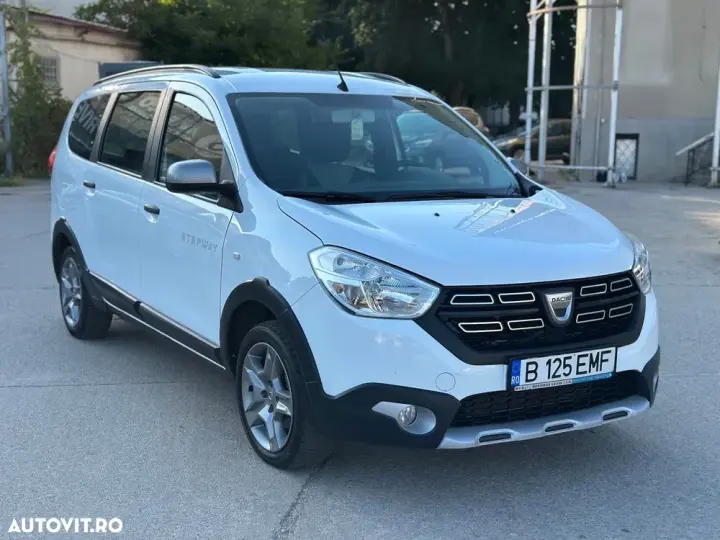 Dacia Lodgy 1.5 Blue dCi Stepway