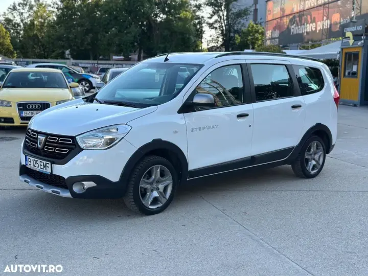 Dacia Lodgy 1.5 Blue dCi Stepway
