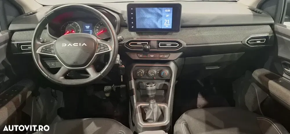 Dacia Logan III ECO-G 100 MT6 Expression — imagine 3