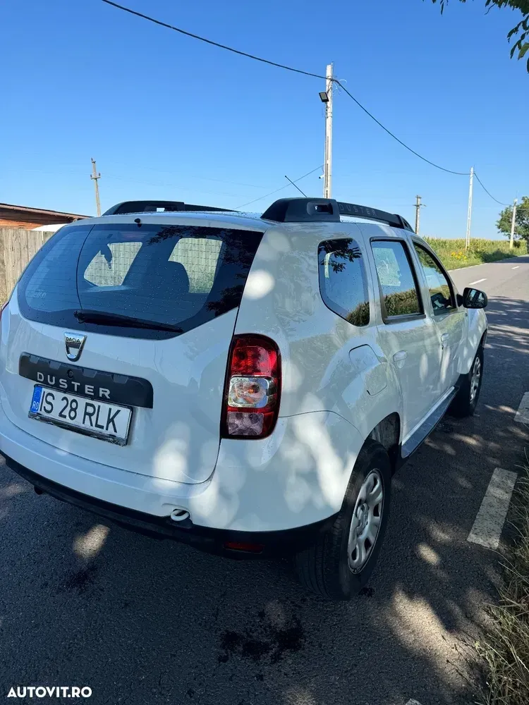 Dacia Duster I 1.6 4x2 Ambiance — imagine 4