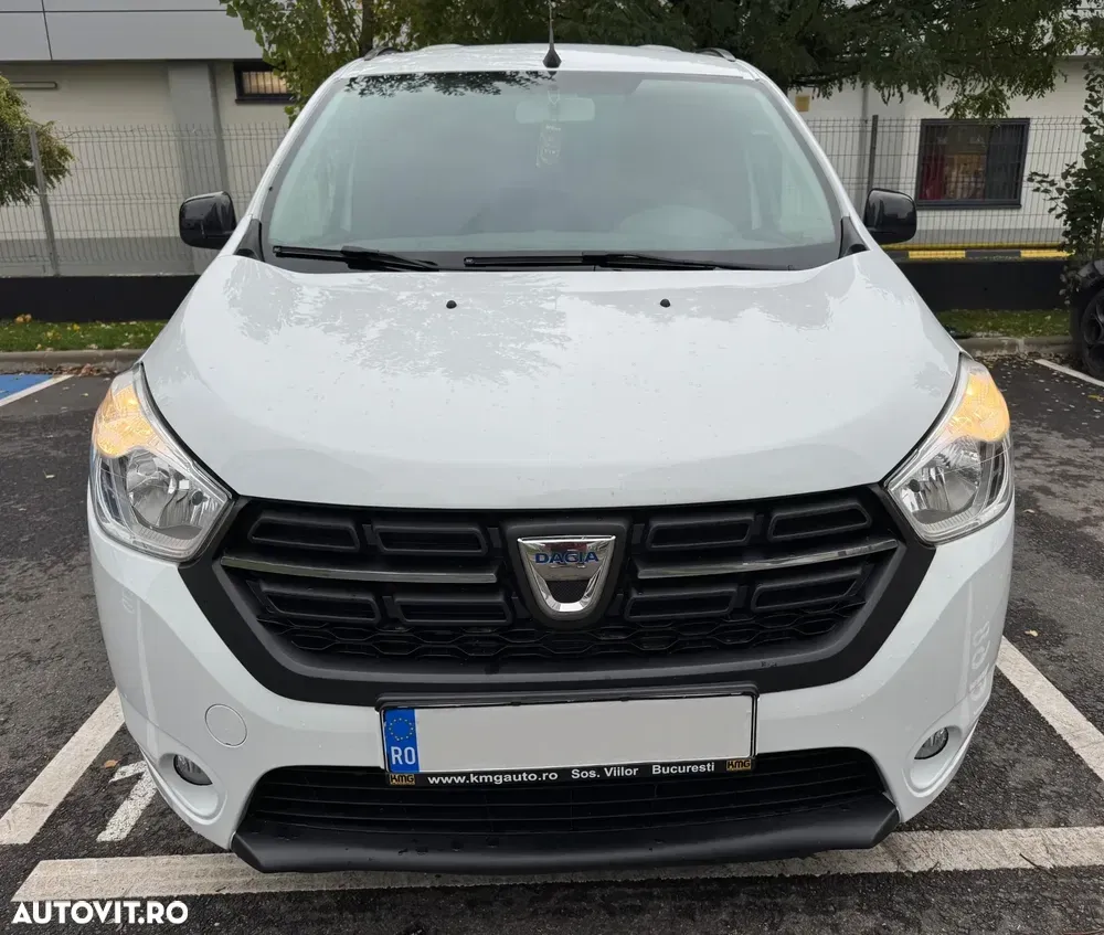Dacia Lodgy 1.5 Blue dCi Laureate — imagine 4