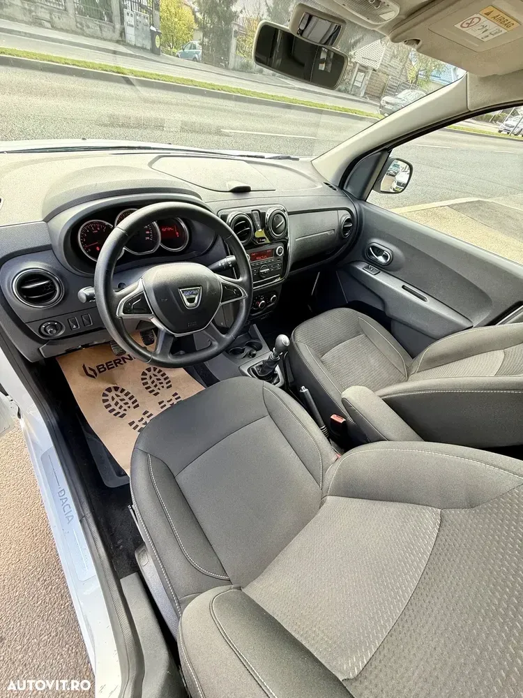 Dacia Lodgy 1.5 Blue dCi Laureate — imagine 5