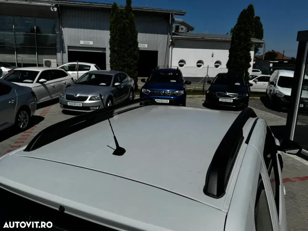 Dacia Duster 1.5 Blue dCi 4WD Comfort — imagine 6