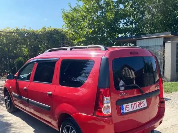 Dacia Logan I 1.6 MPI Laureate