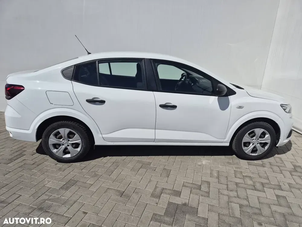 Dacia Logan TCe 90 Essential — imagine 6