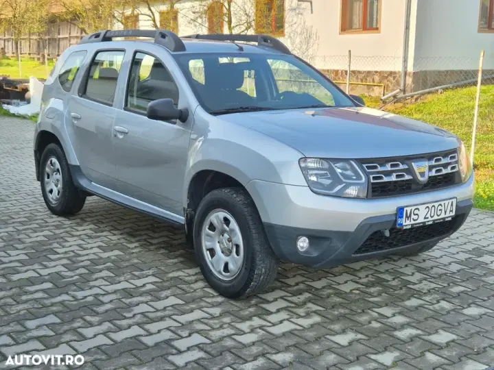 Dacia Duster I