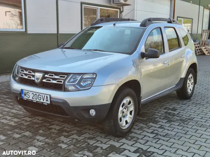 Dacia Duster I