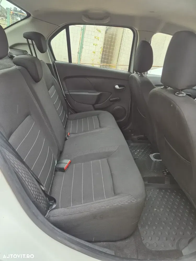 Dacia Logan II 1.0 SCe Laureate — imagine 4