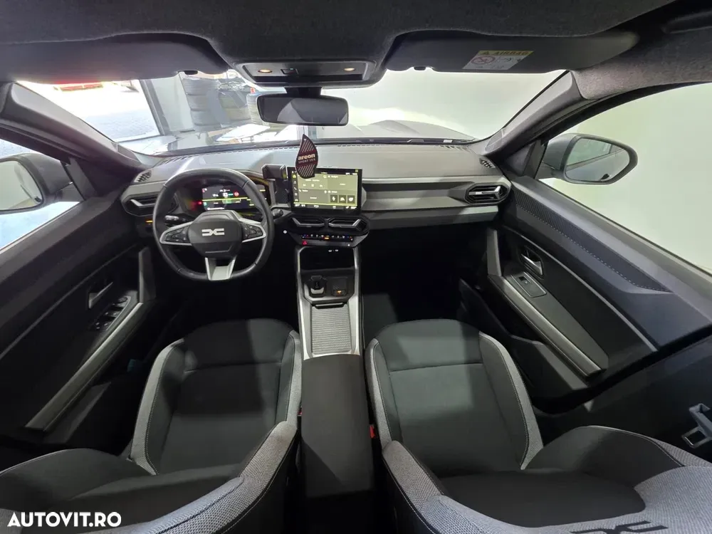 Dacia Bigster HEV 155 Journey — imagine 5