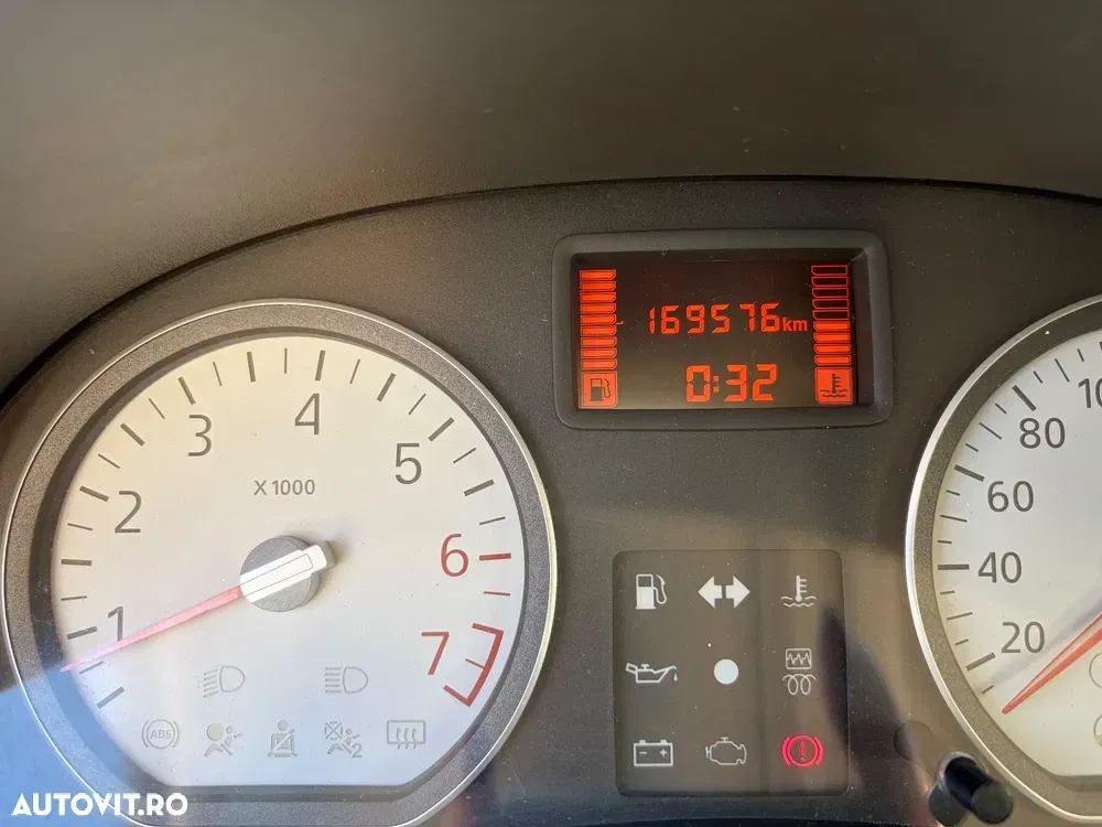 Dacia Logan I 1.6 16V MPI Laureate — imagine 4