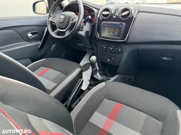 Dacia Logan III 1.5 Blue dCi SL Techroad