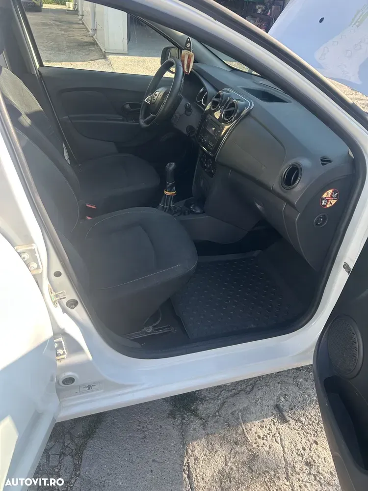 Dacia Logan — imagine 5
