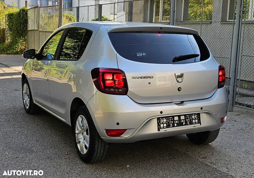 Dacia Sandero II dCi 75 Laureate II — imagine 4