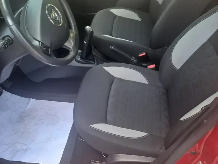 Dacia Sandero 0.9 TCe Laureate