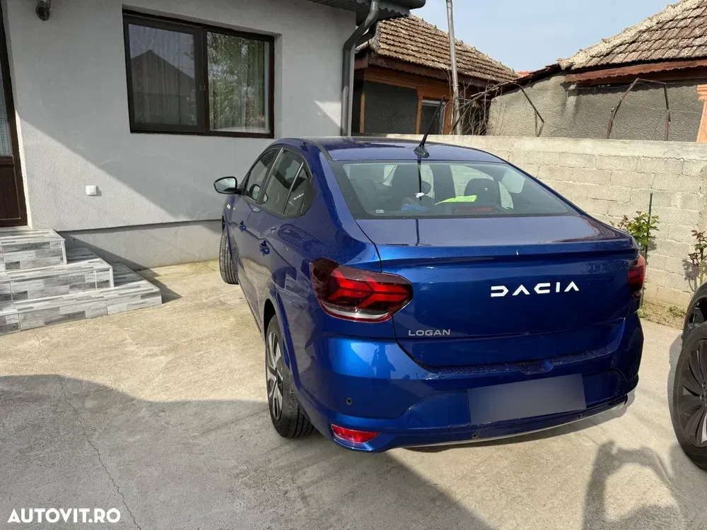 Dacia Logan III TCe 90 MT5 Expression — imagine 2