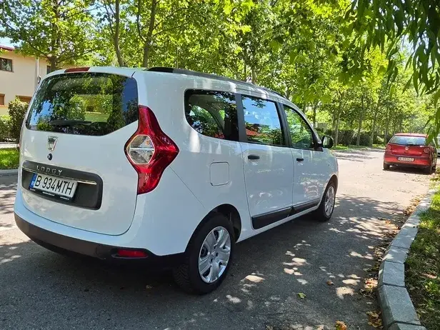 Dacia Lodgy 1.5 Blue dCi Laureate