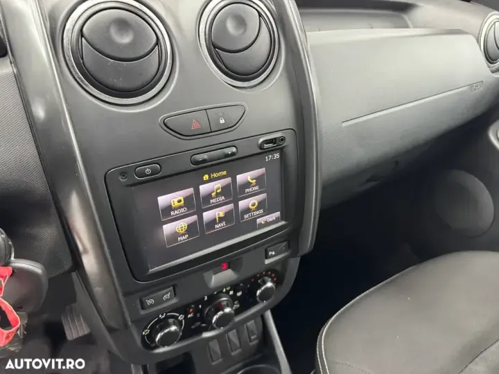 Dacia Duster I 1.6 4x2 Laureate