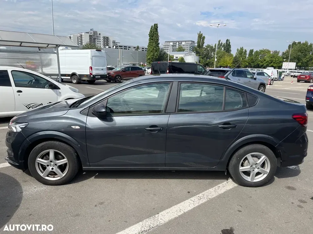 Dacia Logan III TCe 90 MT6 Comfort — imagine 4