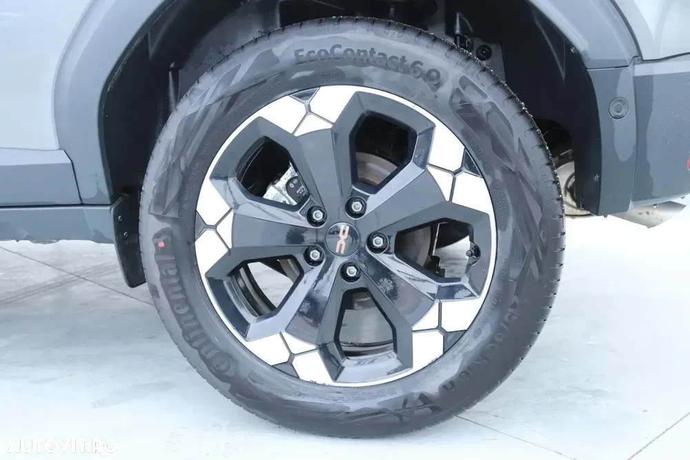 Dacia Duster TCe 130 4X4 MHEV Extreme — imagine 6