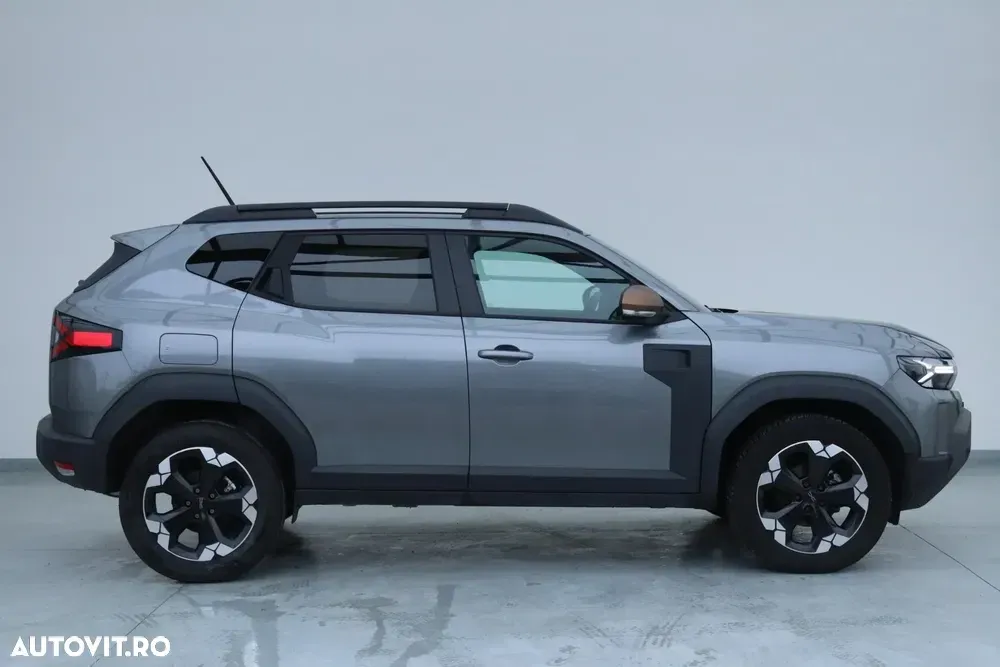 Dacia Duster TCe 130 4X4 MHEV Extreme — imagine 4